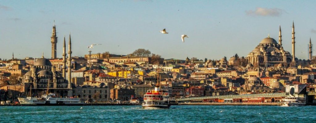 A panoramic view of a Stambul